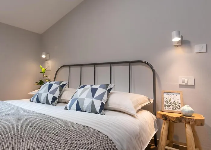 Quercus - Peace & Nature By The Bike Trail 招待所